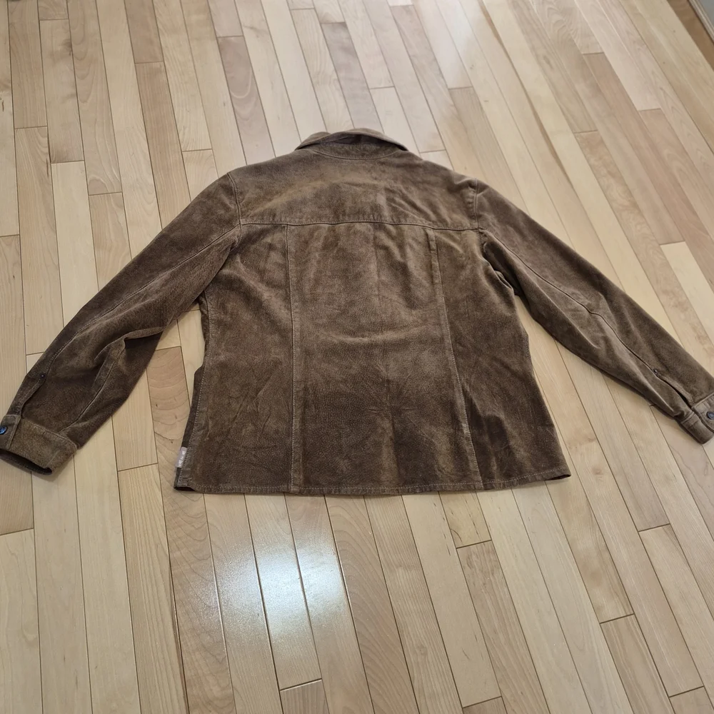 Brown Suede Button-Front  Jacket W2W - Picture 2 of 11
